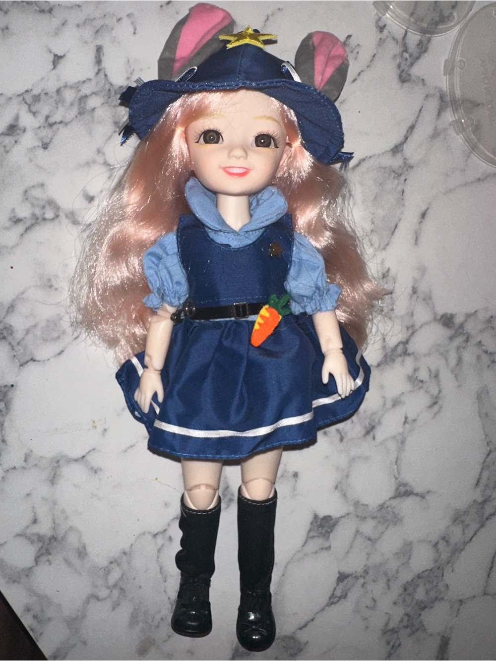 Judy Hopps Zootopia Doll 30cm 21 joints + second outfit as surprise